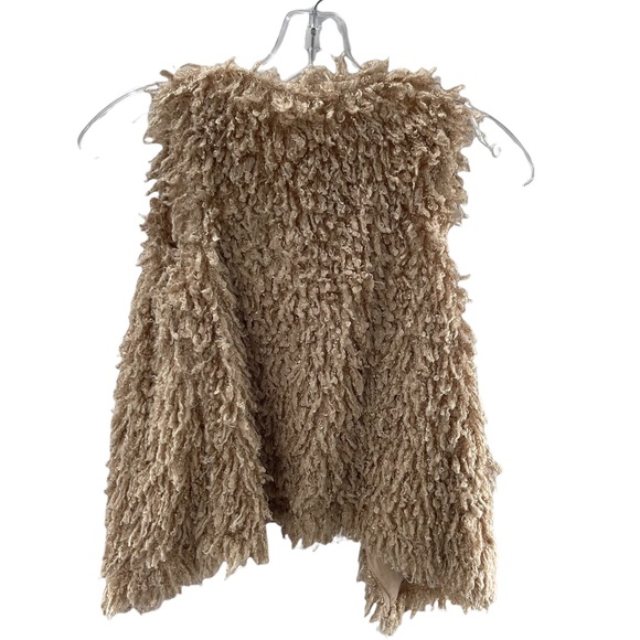 Kiddo By Katie Faux Fur Shag Vest - Picture 5 of 7